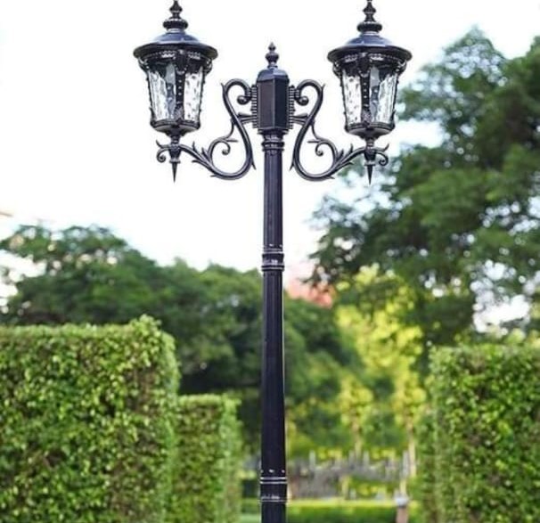 Transform your garden with our exquisite collection of garden poles. 